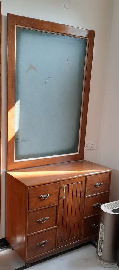 #Dressing Table
shisham board material
#LivingRoomTable 
 #share
price  (20000Rs)