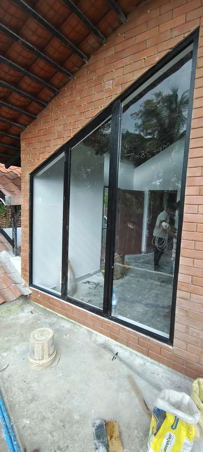 #40 series aluminium open
windows#walldrop