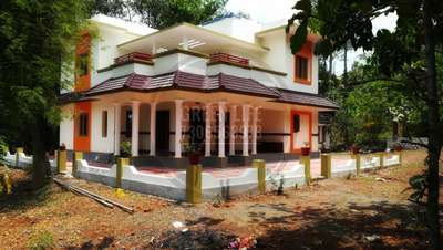 2200 sqft Traditional House