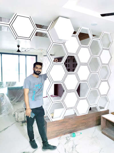 rajkot ma koine carpenter work karvu hoy to kevdavjo
hu pote kam rakhu chhu direct mari pase team che so koine karvu hoy to kejo  #Aesthetic  #Furniture