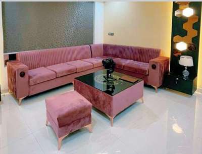 Best'model sofa disign Available


All tipe sofas comfatble super Metriyal ke sath 

  call me. 6386696479