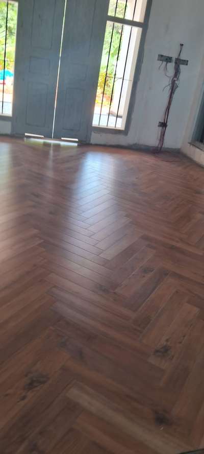 woodenflooring
9778773893