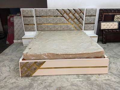 *furniture*
solid wood bed