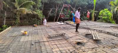 Slab Concrete.....
 #KeralaStyleHouse
 #Architectural&Interior
 #TraditionalHouse
 #keralaveed
#Contractor
 #HouseConstruction
 #InteriorDesigner
 #keralabuilders