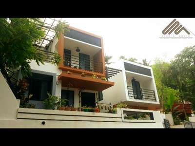 #ContemporaryHouse #contemporary #boxtypeelevation #boxtypehouse #cantileverstair #cantileber #BalconyIdeas #balcony #offwhite #slopesite #ElevationHome