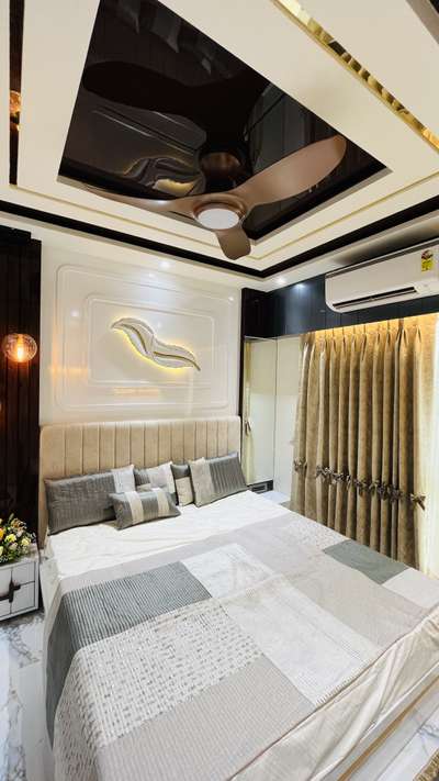 completed projects @Mumbai..
 #InteriorDesigner  #KitchenInterior  #Architectural&Interior  #interiordesignkerala  #LUXURY_INTERIOR  #BedroomDecor  #MasterBedroom  #LivingroomDesigns