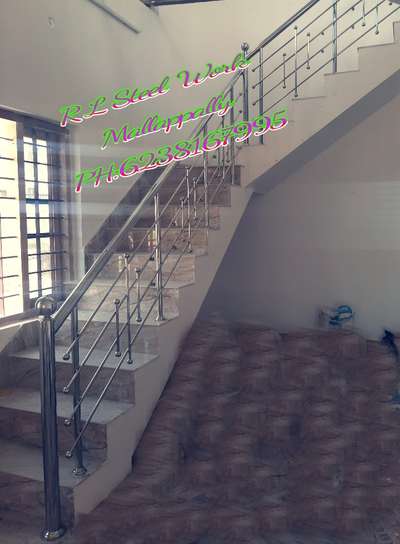 Normal design,
202 Pipe 
 #SteelStaircase  #HouseDesigns  #koloapp