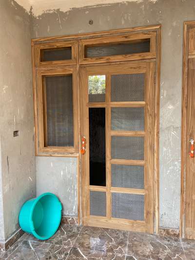 teak (sangwan ) doors & windows TRISHA FURNITURE DELHI CONTACT 9971621409 
all kinds of windows works!!!!