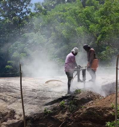 Best-quality house construction within the time period and we transform your vision into a durable, functional, and aesthetically superior home
 #TraditionalHouse #contemporaryhome  #architectsinkerala #tiledroof
 #tiledesign  #colonialarchitecture  #thaliparamba  #foundation