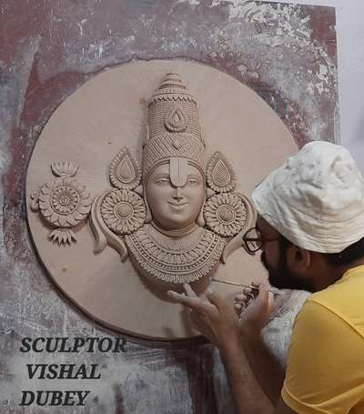 Balajee mural sculpture 
artist Vishal Dubey 
 #muralsculpture #balajee  #sculpture  #Indiansculpturehouse  #vishaldubey  #southdelhi  #gurgaon  #delhisculpture