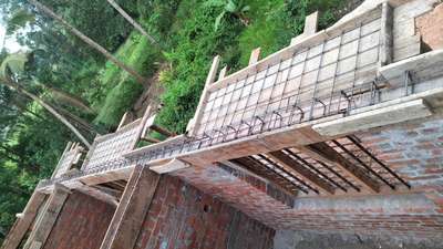 lintel concreting...
 #Pathanamthitta 
  #3BHK 
 #olivesketchandbuild