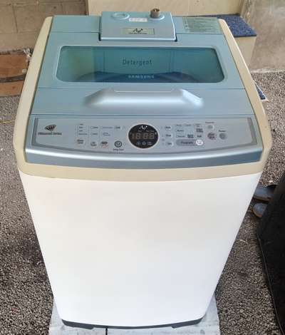 Samsung 6.2 kg fullyautomatic washing mechine for sale fully serviced new condition
price :7500/=