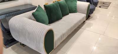 A beautiful sofa design..