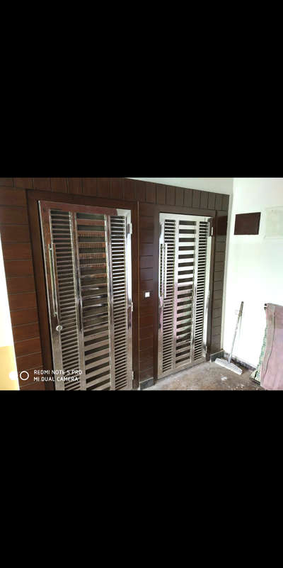 Renovation work of a 3BHK  Flat in Aamarpali Appartment IP Extension Delhi
renovated this flat 
it's a 3 bhk flat with 2 toilets and 2 balconies 
we have done all the work of  
flooring 
wood
sanitary 
Modular Kitchen 
LED TV pannel 
2 toilets
entrance lobby work