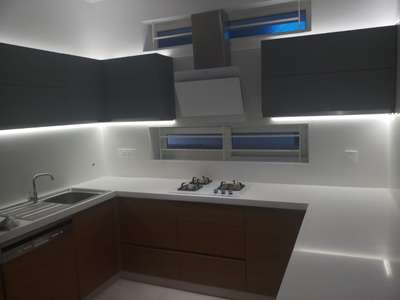 kitchen top using AGL Quartz