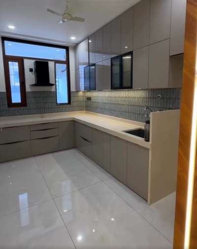 interior wark krane ke liye sampark kariye contactor Thekedar Sunil Kumar