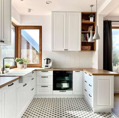 Pure White theme♥️ Modular kitchen
for enquiry contact-9560246930
#ModularKitchen #ClosedKitchen #KitchenCabinet #modularkitchenkerala  #KitchenRenovation #whitekitchen