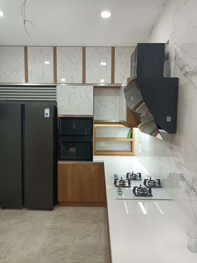 modular kitchen
pls call 8157097233