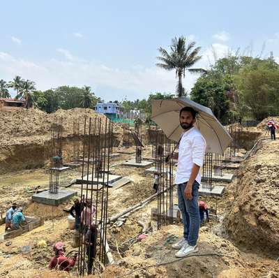 Best-quality residential and commercial construction within the time period and we transform your vision into a durable, functional, and aesthetically superior output 
 #bighouse #contemporaryhome #bigcconstruction #commercialdesign  #engineersinkerala #commercialplan