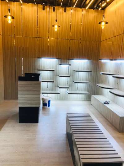 complete work at shoes shop #enzo_shoes