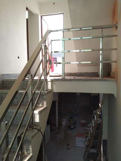 steel handrails with reducer leg