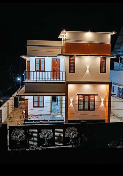 1550sqft 3BHK House at north Paravoor