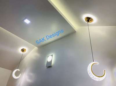 When The Client Requested a Bright Room With a Bit of Fancy and Elegance!!! SAK DESIGNS Recently Completed Project @Anakkayam.


#LivingroomDesigns
#lighting #CelingLights  #formalliving #LivingRoomCarpets #LivingRoomTable #LivingRoomSofa #Sofas #LeatherSofa #LivingRoomPainting #LivingroomTexturePainting #LivingRoomDecoration #LivingRoomCeilingDesign #livingroomdesign  #LivingRoomIdeas #CoffeeTable #curtainsdesign 
#BedroomDecor #KingsizeBedroom #InteriorDesigner #TexturePainting #LivingroomTexturePainting  #Architectural&Interior #MasterBedroom #BedroomDesigns #beatuifuldesign #beautifulhomedesigns #beautifullight #profilelights #Toughened_Glass #glasswardrobe #corian #coriancountertop #romanblinds #dressinginterior #dressingunit #interiordesign #interiordesignkerala #girlsroom #TexturePainting #bigrooms #BedroomIdeas #BedroomCeilingDesign #LUXURY_BED #bedsidetable #sidetable #bedroomdeaignideas