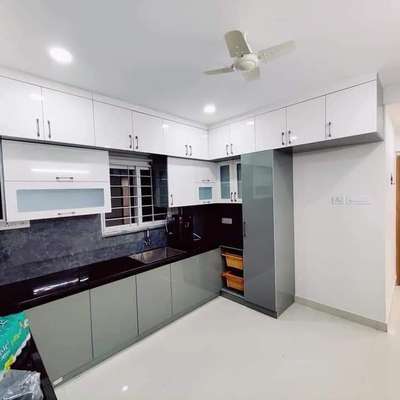 modular kitchen 1200 square feet
