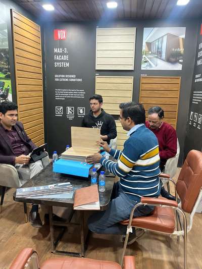 Team KUMBH INTERIORS successfully completed the laminate and decorative selection process with the client at the Advance Laminate Experience Center. Gratitude for the smooth collaboration!"
Www.kumbhinteriors.com 
#AdvanceLaminate #kumbhinteriors #interiordesign #designconsultancy #mansarovar #vaishalinagarjaipur #jagatpura #3bhkapartments #villainterior #jaipurinteriorsolutions