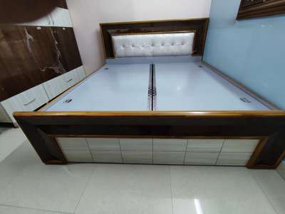 double bed 
only 25000rs