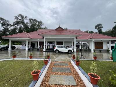 Completed residential project.
Full work committed.
  #TraditionalHouse  #traditionalhomedecor  #keralastyle  #kerala_architecture
