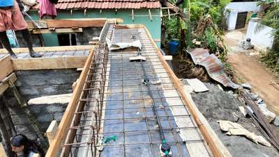 lintel concrete at pallavur site  #Contractor  #HouseDesigns  #SmallHouse  #ContemporaryHouse  #2BHKPlans  #lintel  #lintelconcrete  #lintel_shuttering  #concrete  #keraladesigns  #keralahomedesignz  #keralaarchitectures  #Palakkadan  #Palakkadinterior