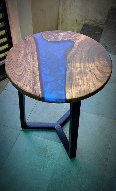 Resin River table round
Starting from 2200₹/sqft
 #epoxytables  #resintable 
 #furniturework  #resin