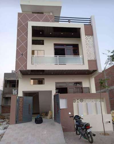 site done 
#villadesign  #HouseDesigns #houseplan #nakshamaker