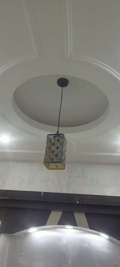 single hanging light