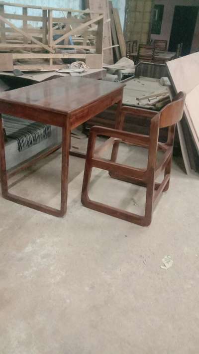study table and chair in solid wood camicali trited shisham