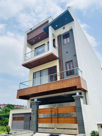 ACP Sheet work at M2K Society Dharuheera  
 #acp_cladding  #acp_design  #acp_sheet  #ElevationDesign  #frontelevationdesign  #Architectural&Interior  #InteriorDesigner  #dharuhera  #rewari  #Haryana  #ElevationHome  #HomeDecor