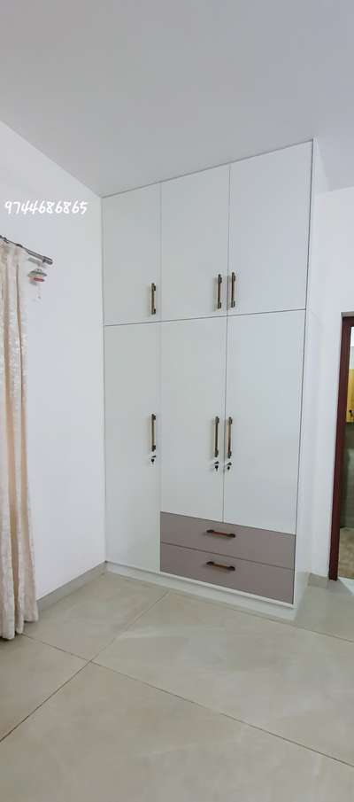 wardrobe (multiwood +mica) 
 #InteriorDesigner #WardrobeDesigns #WardrobeIdeas #CustomizedWardrobe  #wardrobestructure  #HomeDecor