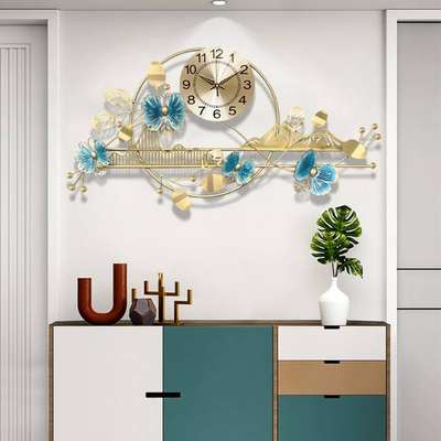 #ContemporaryHouse #HomeDecor #wallclocks #LivingroomDesigns #InteriorDesigner