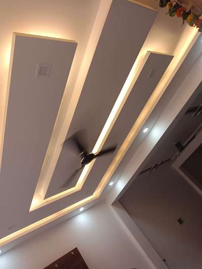 latest design POP ceiling work 70 par raining foot