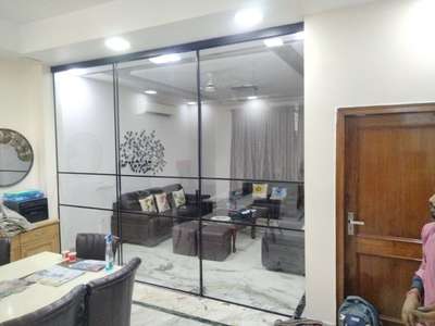 cabin glass partition