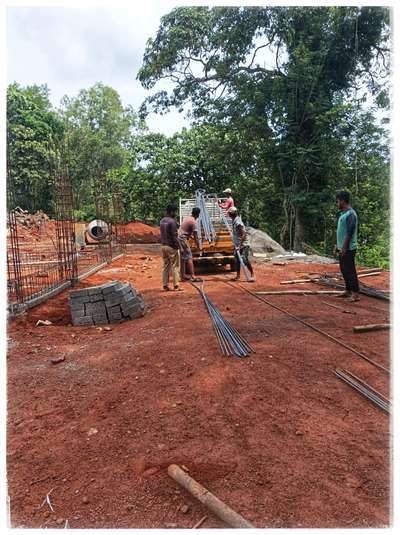 site is ready for plinth beam concrete
 #CONCERT  #plinthbeam  #reinforcement   #commercial_building  #lkdesignersanddevelopers