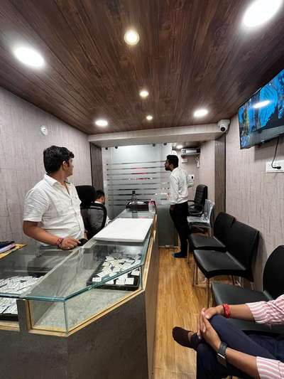 #InteriorDesigner #interior #design #execution #Bombay #Jewellers #showrooms 
#trunkeyproject #kumbhinteriors 
jewellery shop interior design & Execution done at chandpole by kumbh interiors.
for more information visit us at www.kumbhinteriors.com
 9460006956