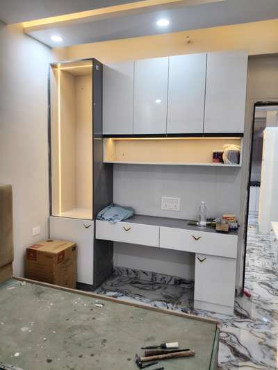 study table