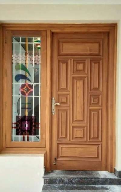 wooden door sagwan mein kisi bhai ko banvana hai contact Karen 6395216605