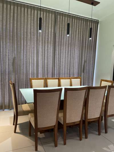 Dining area


 #DiningChairs #RectangularDiningTable #InteriorDesigner #dinining