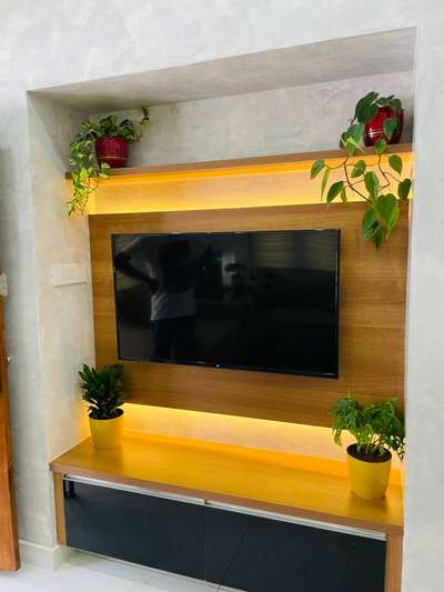 simple tv unit 
#LivingRoomTVCabinet #LivingRoomTV #LivingroomDesigns #LivingroomTexturePainting 
#InteriorDesigner