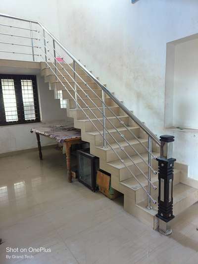 #StaircaseDesigns  #SteelStaircase