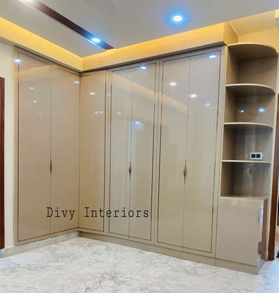 Wardrobe for Master Bedroom! 
 
 #4DoorWardrobe  #sliderwardrobe  #HouseDesigns #InteriorDesigner  #SmallRoom #roomdesigning #Architectural&Interior #bestarchitecture #Designs #laminateddoor #handmadeluxury #best_architect #newdesignhomes #noidainterior