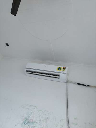 fitted ac in bedroom